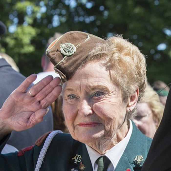 In honour of Remembrance Day this year, Delphis Eco are donating £1 to the Royal British Legion for every box we sell.