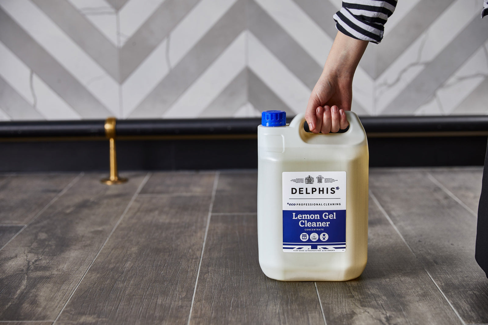 Eco-Friendly Commercial Floor Polishes for Kitchens