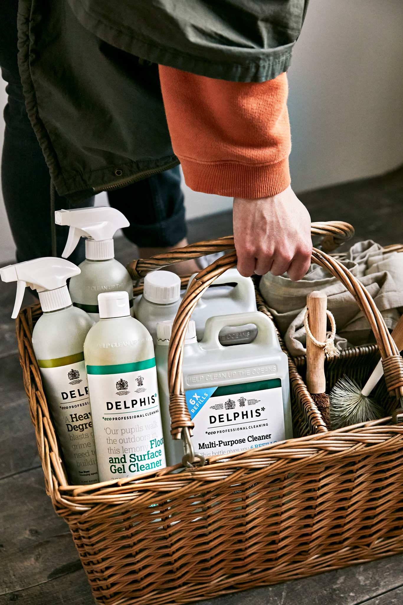 Uploaded: delphis-cleaning-products-basket.jpg